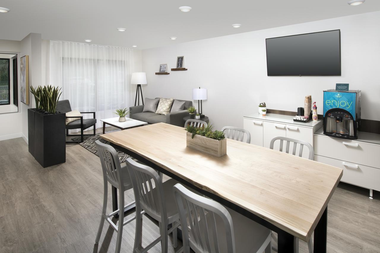 Woodspring Suites Seattle Redmond Buitenkant foto